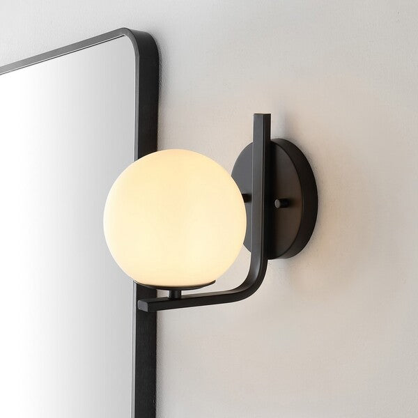 LIRAZ 8" WALL SCONCE